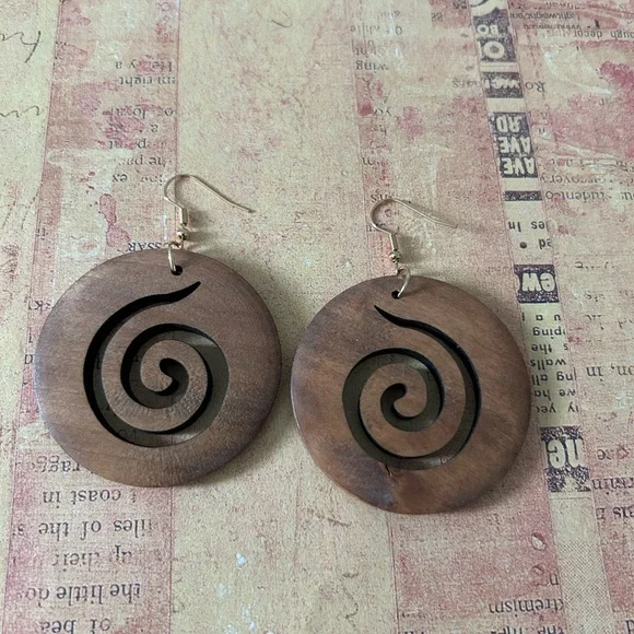 Buy one get one free** any item under $20 - Picture 5 of 8